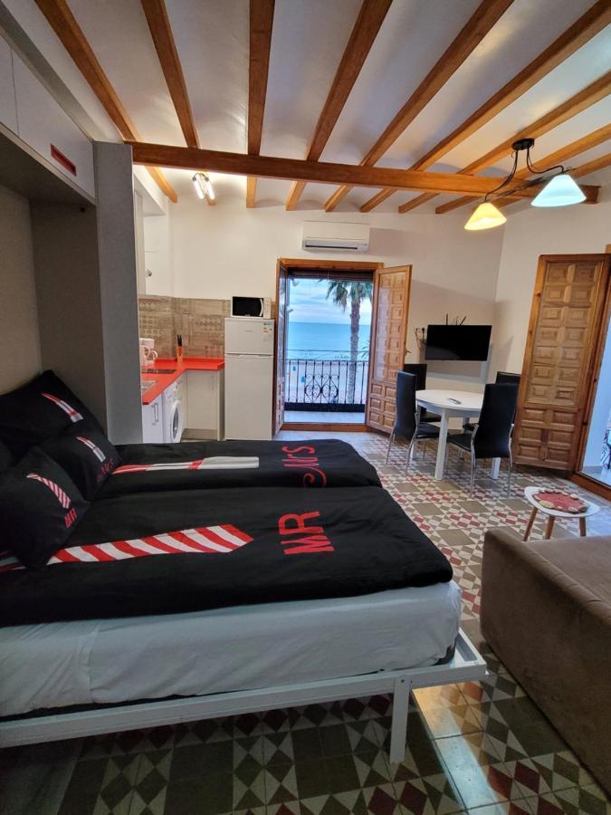 Hb Costablanca Apartamientos Junto Al Mar Appartamento Villajoyosa Esterno foto
