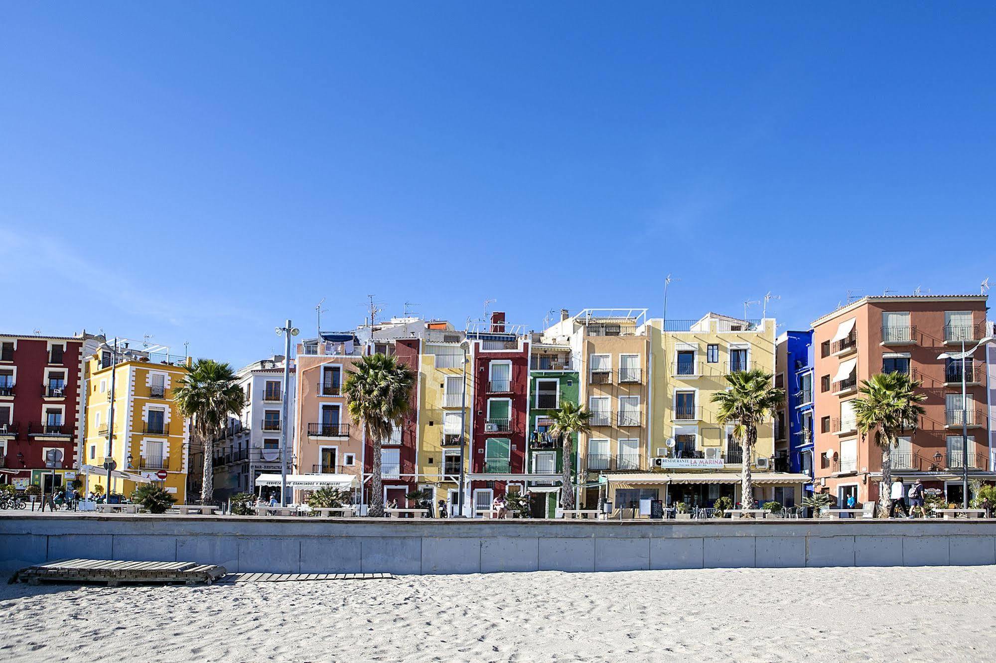 Hb Costablanca Apartamientos Junto Al Mar Appartamento Villajoyosa Esterno foto