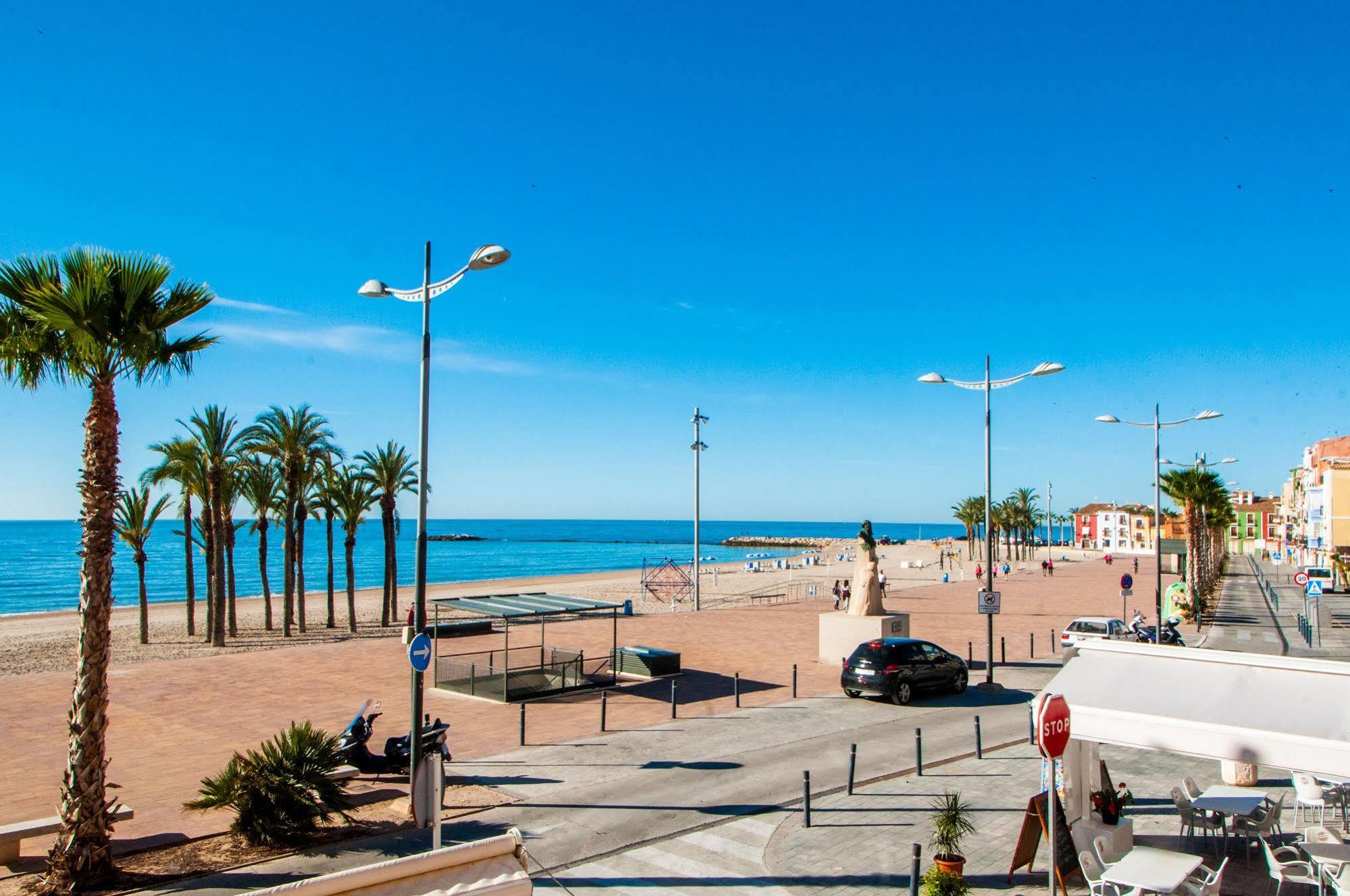 Hb Costablanca Apartamientos Junto Al Mar Appartamento Villajoyosa Esterno foto